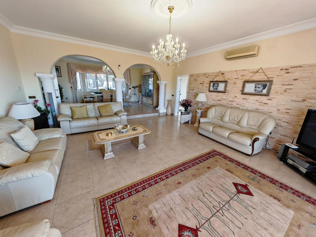 Huis te koop in Moraira | 4 slaapkamers H5496328