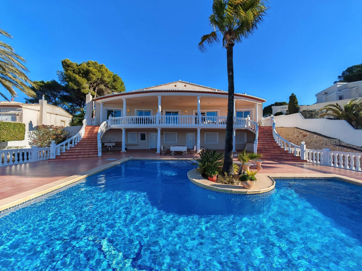 Huis te koop in Moraira | 4 slaapkamers H5496328