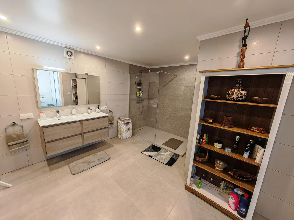 Huis te koop in Moraira | 4 slaapkamers H5496328