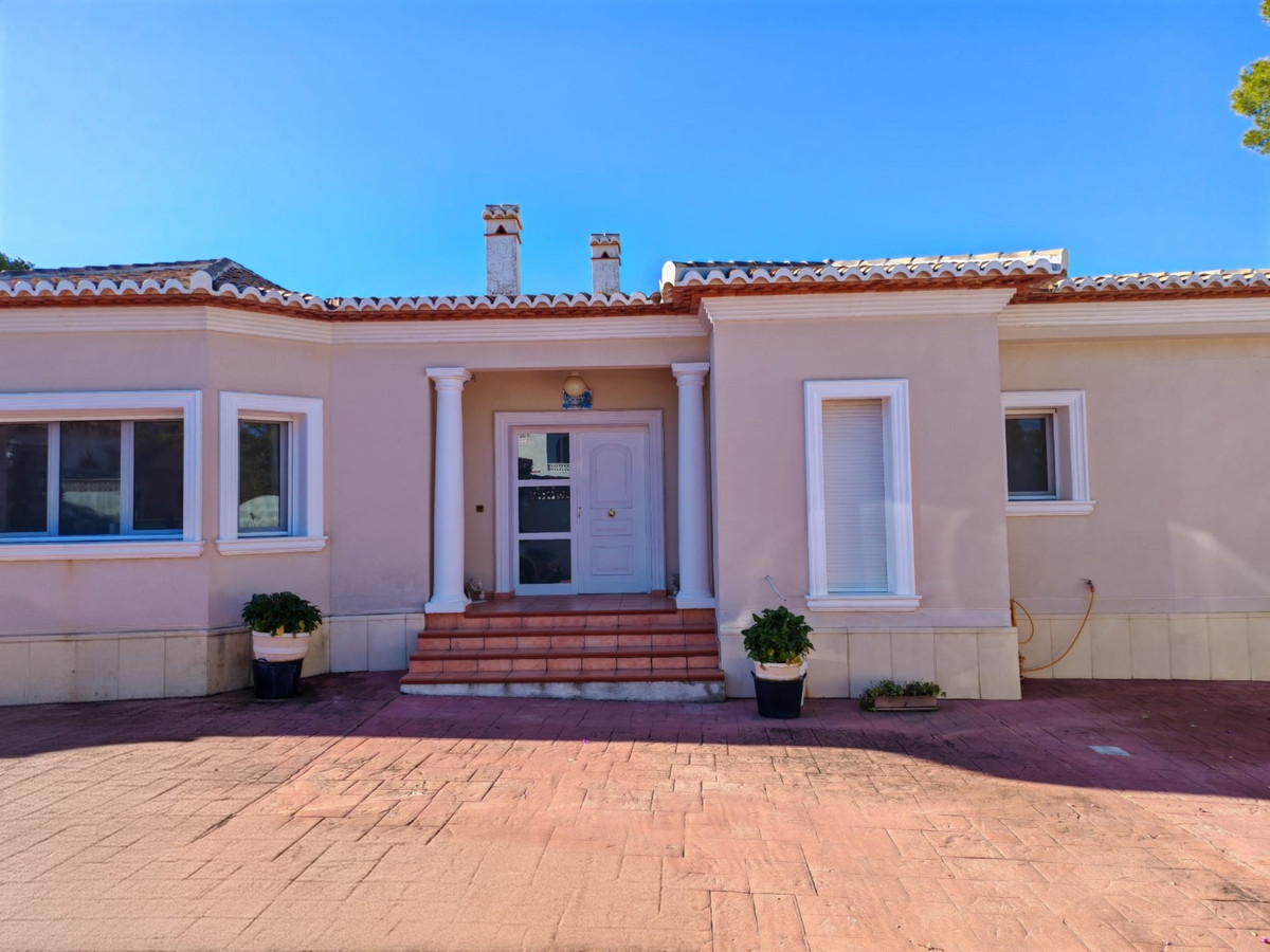 Huis te koop in Moraira | 4 slaapkamers H5496328