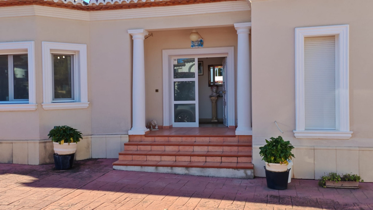 Huis te koop in Moraira | 4 slaapkamers H5496328