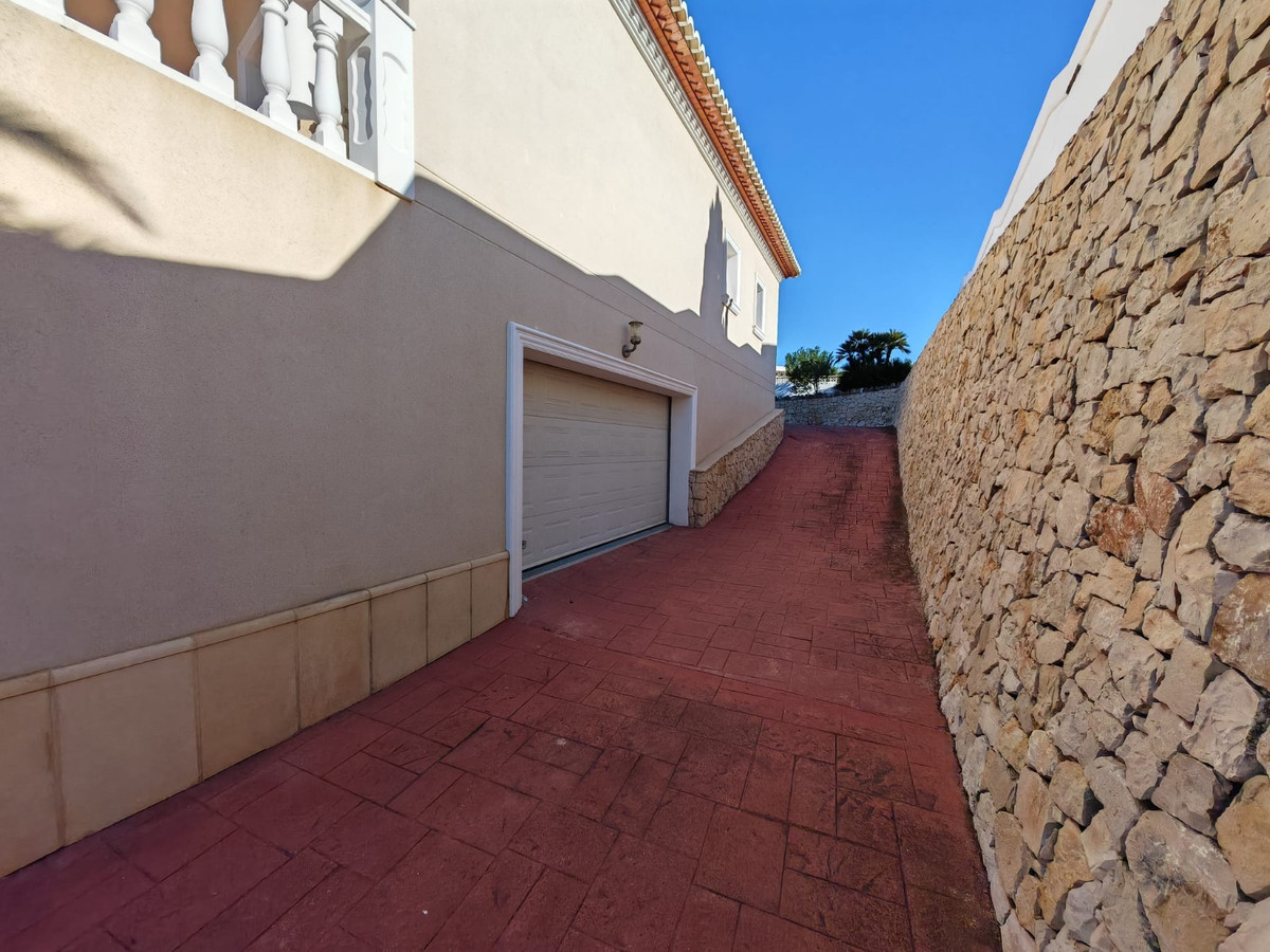 Huis te koop in Moraira | 4 slaapkamers H5496328