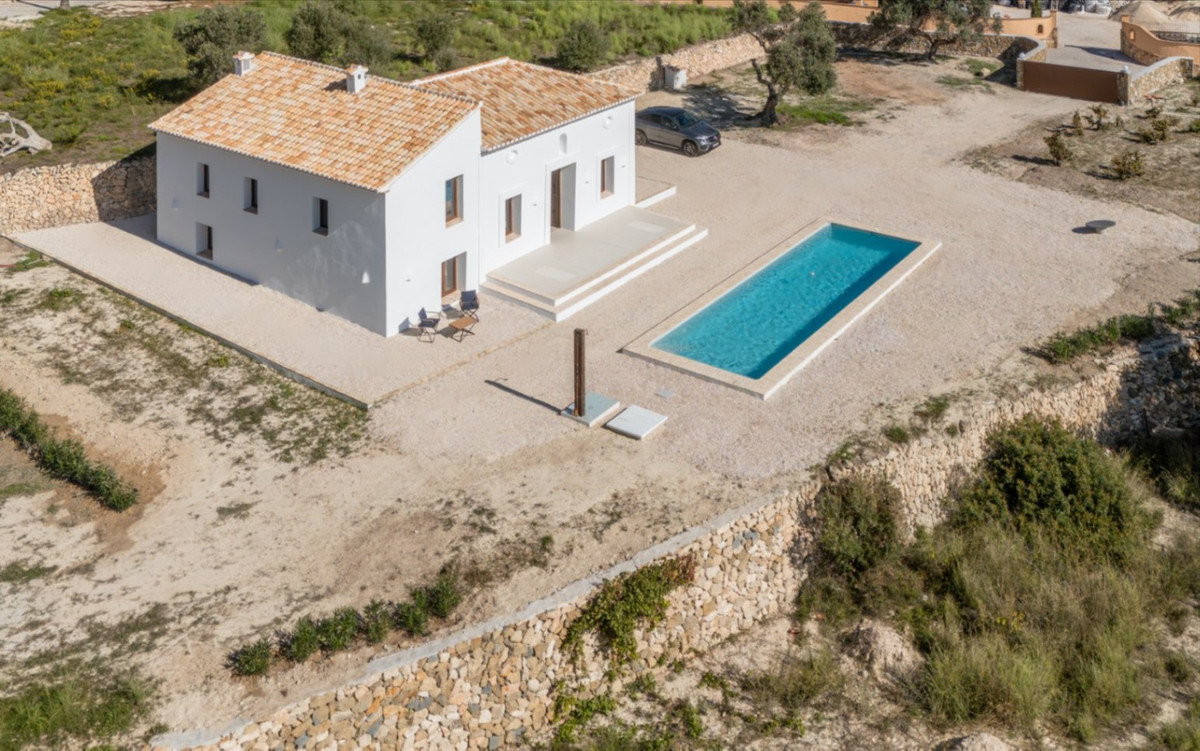 Property main view 38