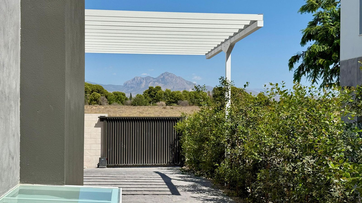 Property main view 45