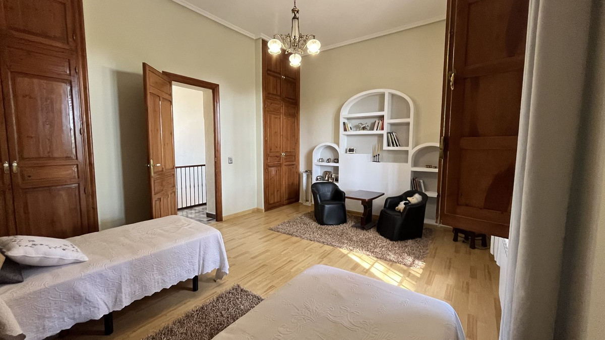 Property main view 14