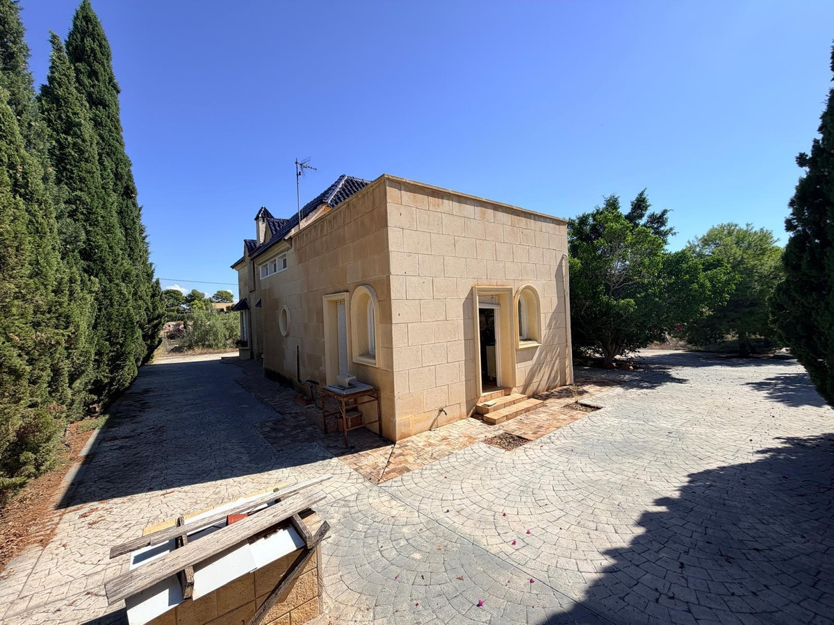 Property main view 16