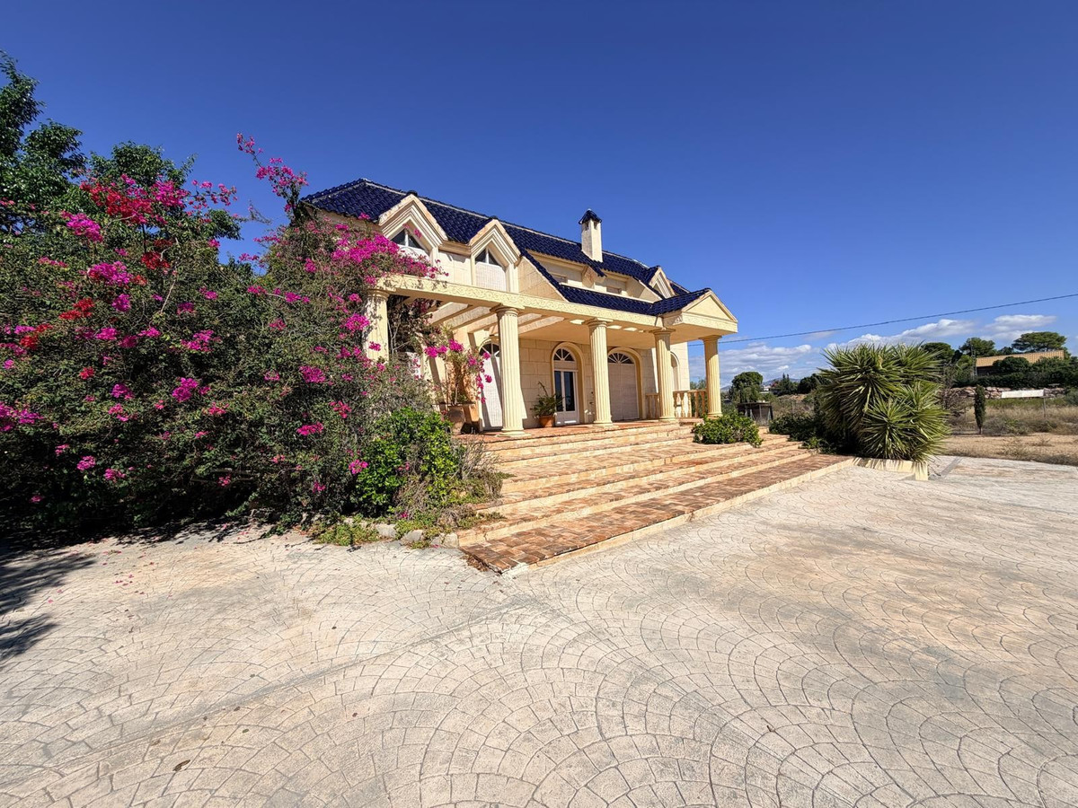 Property main view 4