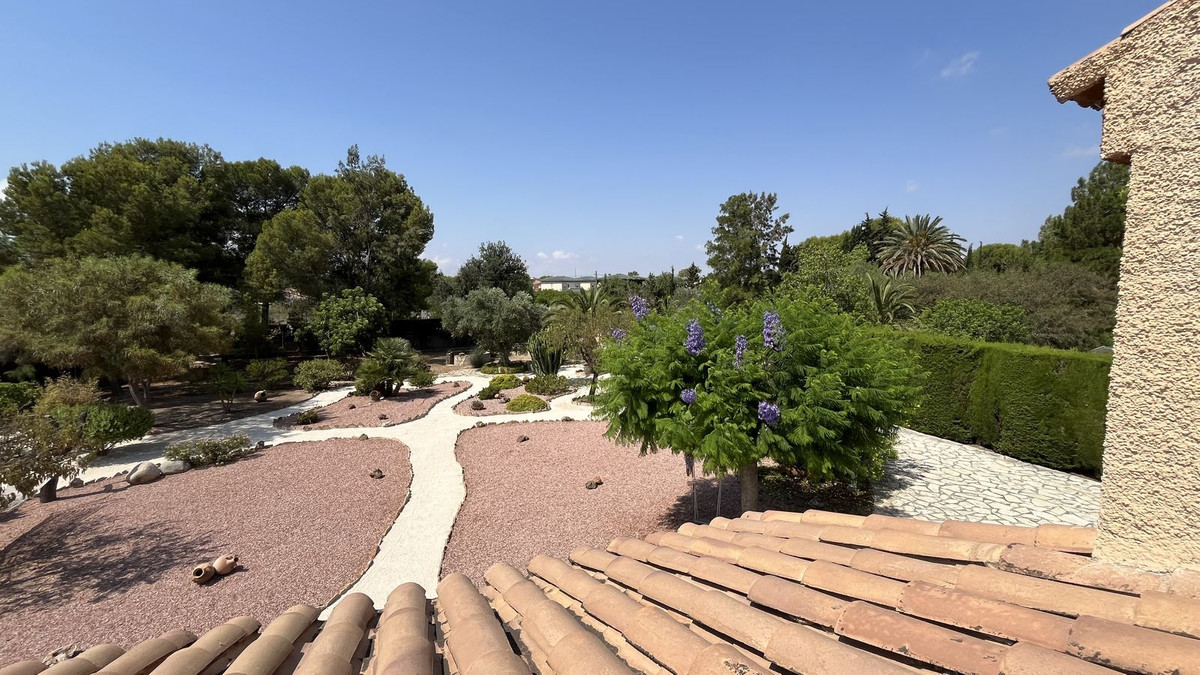 Property main view 37