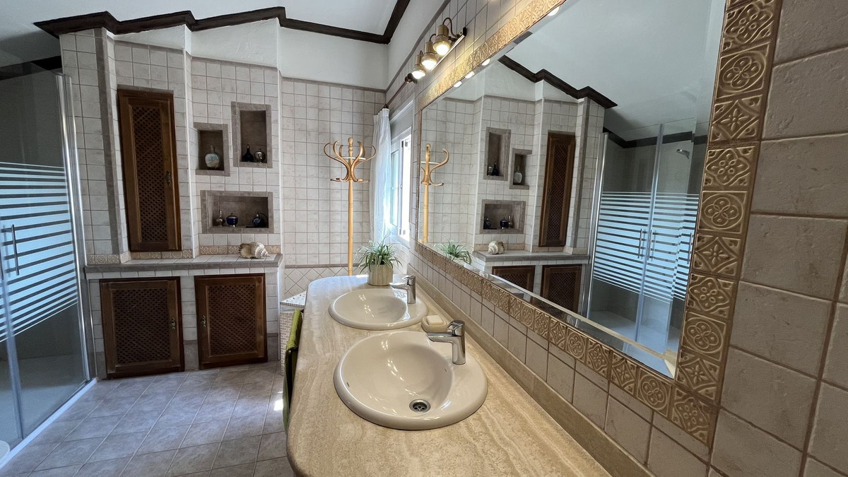 Property main view 45