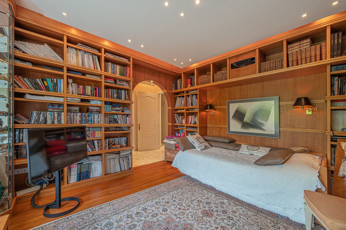 Property main view 18