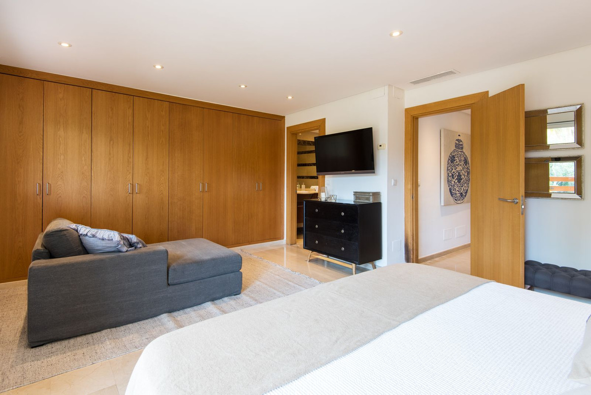 Huis te koop in Nagüeles | 2 slaapkamers H4335847
