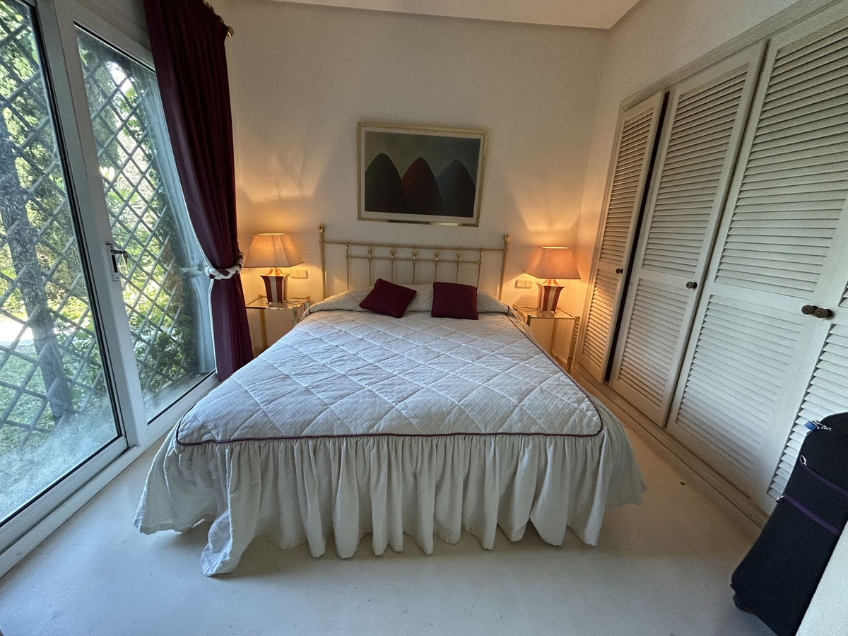 Vrijstaande Villa in Nagüeles-14