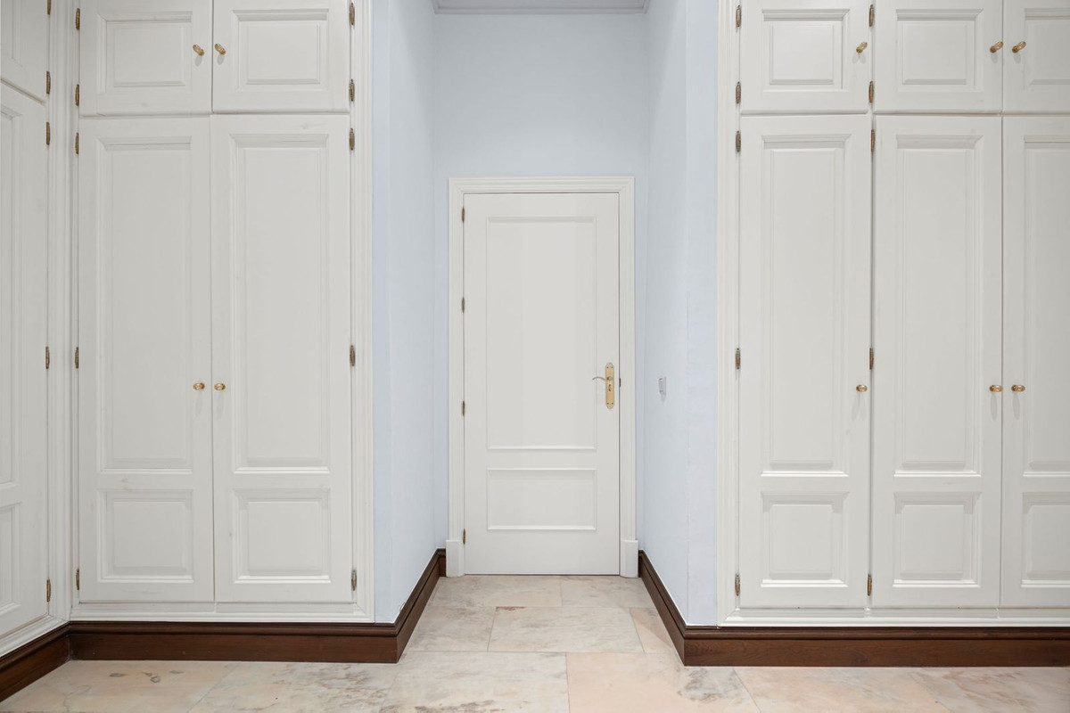 Huis te koop in Nagüeles | 9 slaapkamers H5044594