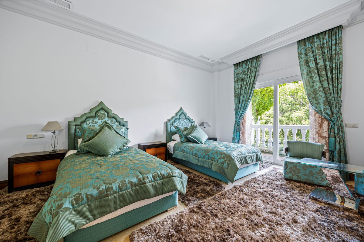 Huis te koop in Nagüeles | 9 slaapkamers H5044594