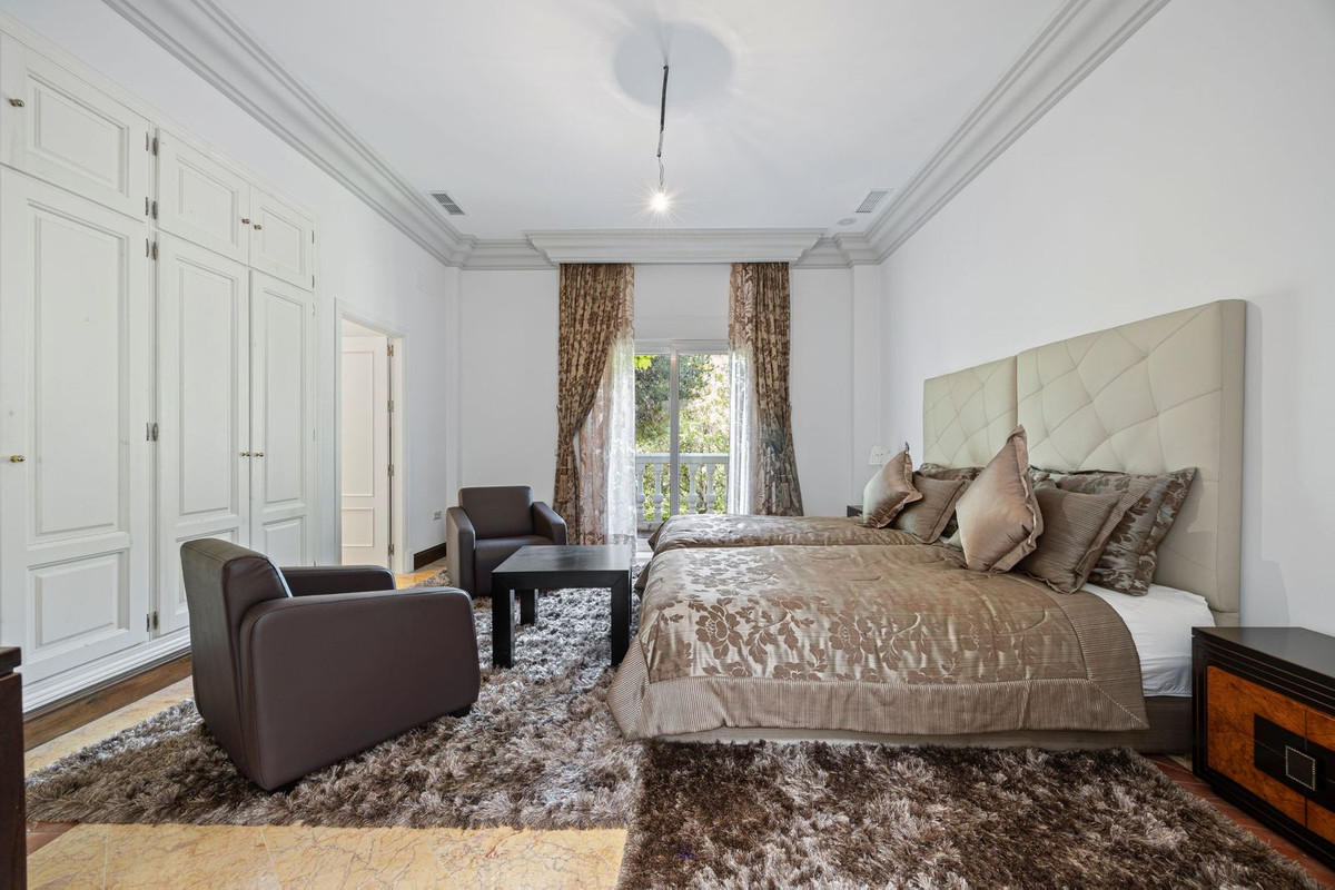 Huis te koop in Nagüeles | 9 slaapkamers H5044594