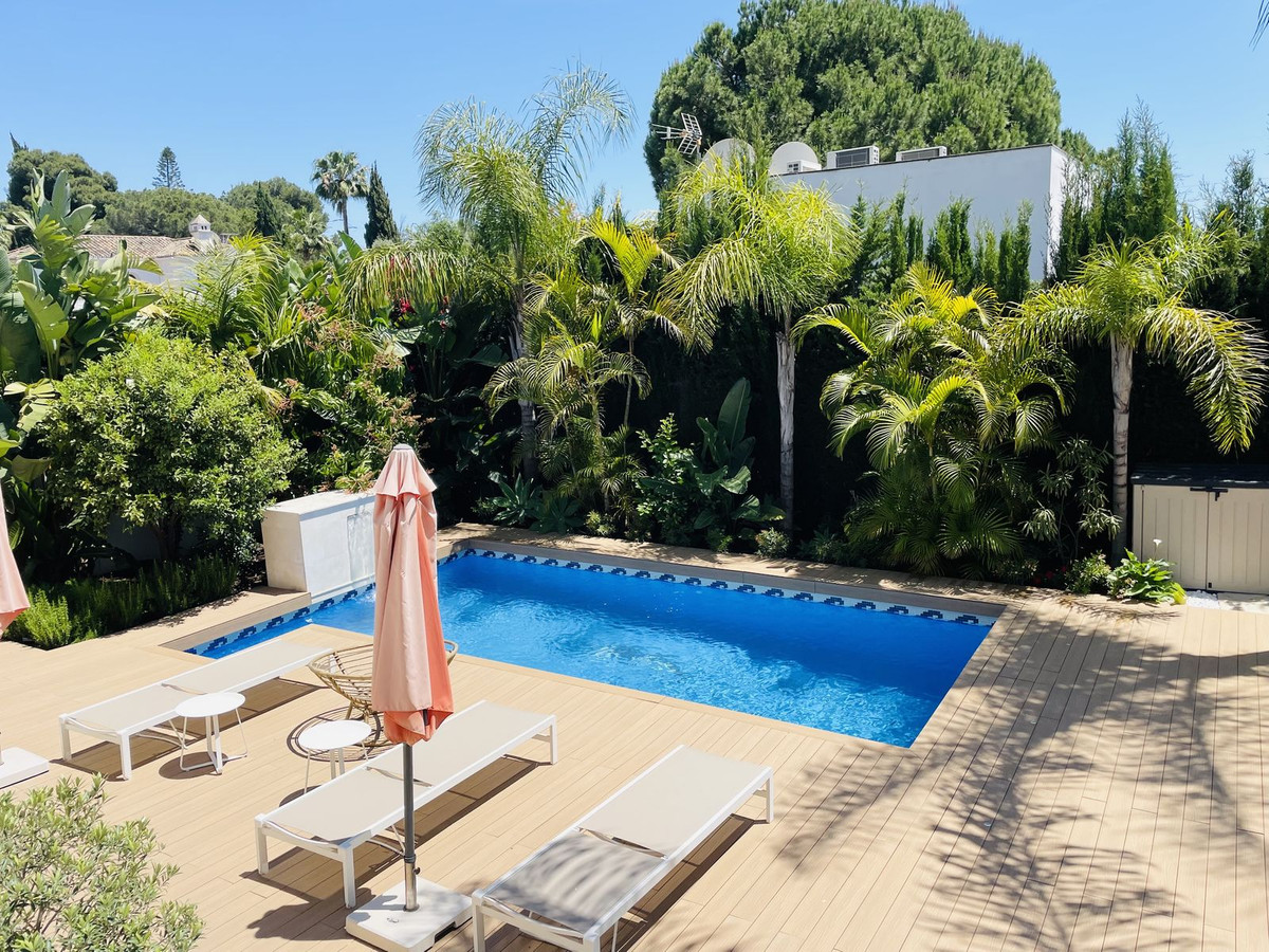 Huis te koop in Nagüeles | 5 slaapkamers H5045278