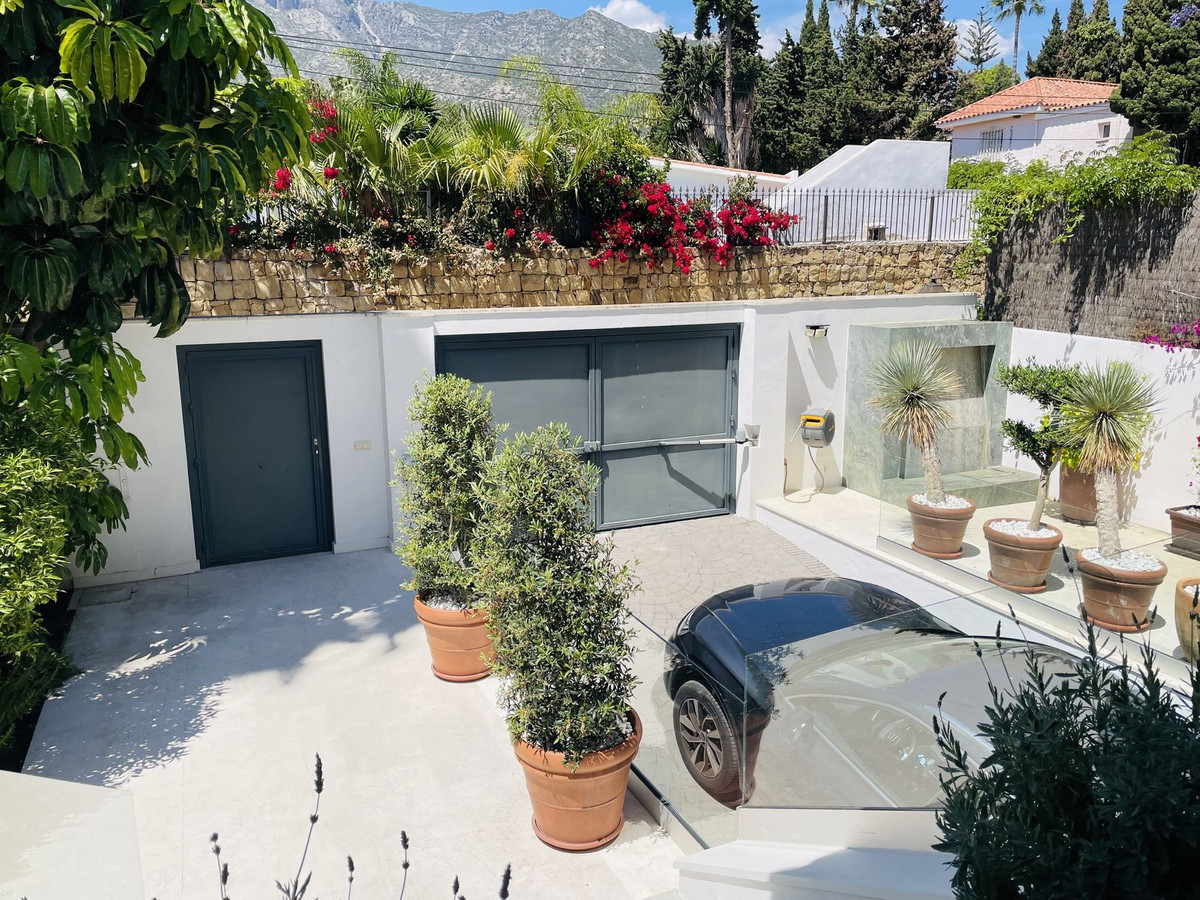 Huis te koop in Nagüeles | 5 slaapkamers H5045278