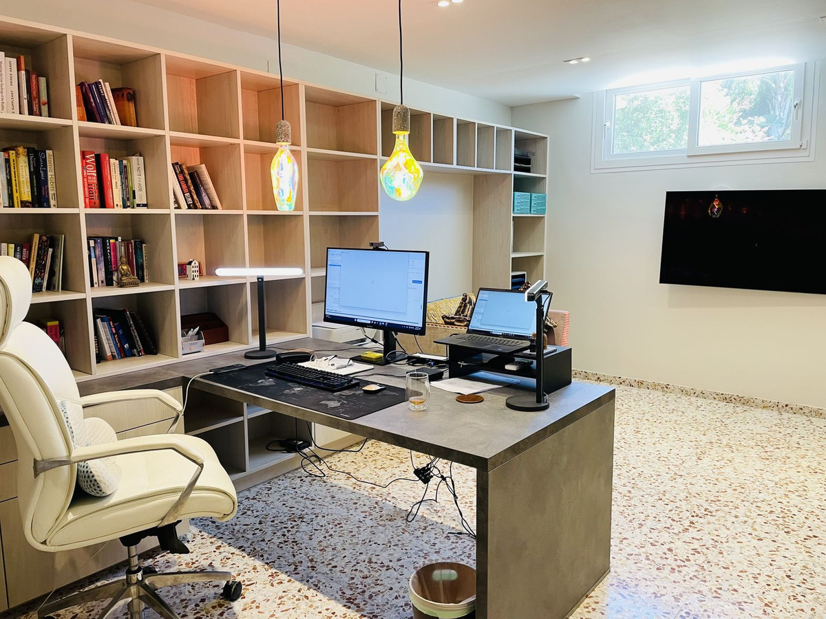Huis te koop in Nagüeles | 5 slaapkamers H5045278