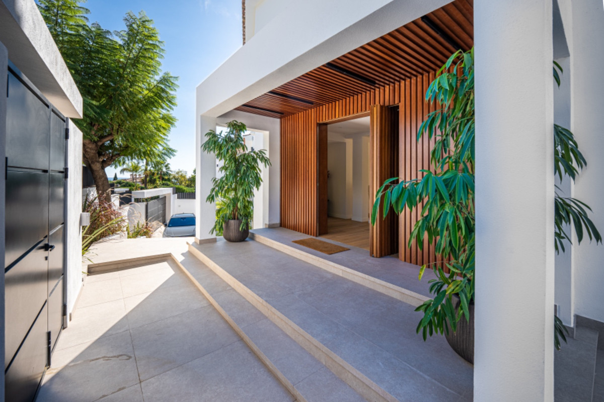 Property main view 30