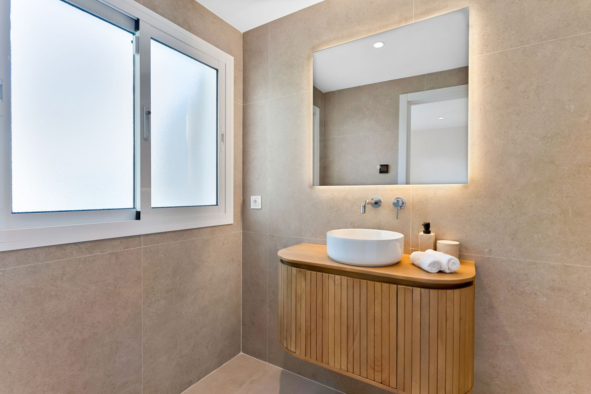 Huis te koop in Nagüeles | 4 slaapkamers H5199541