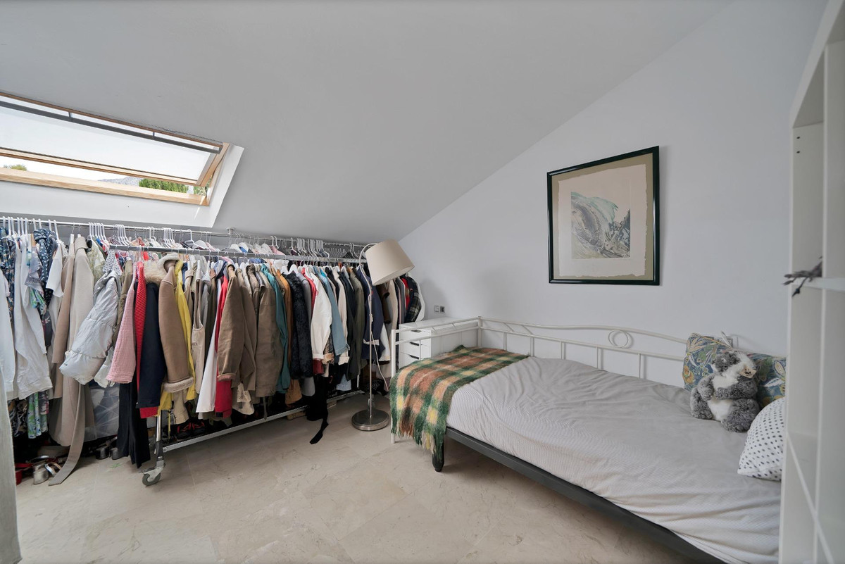 Property main view 42