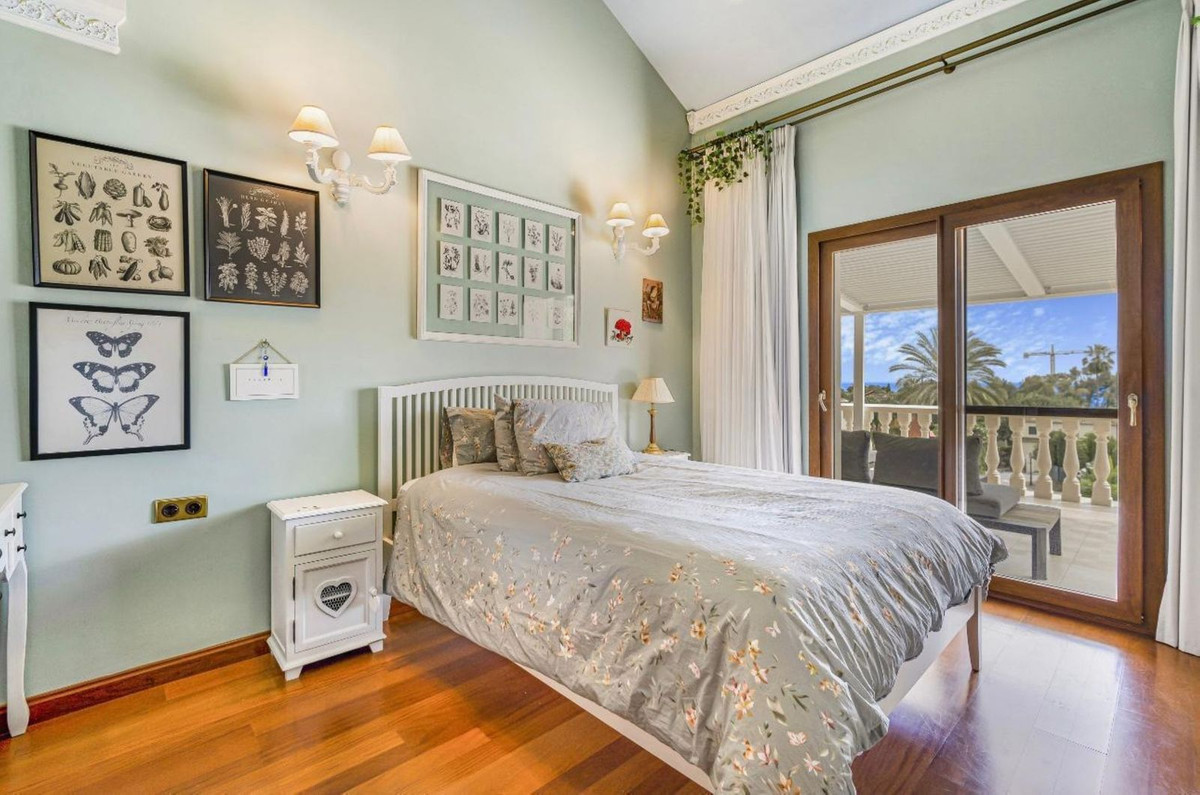 Huis te koop in Nagüeles | 4 slaapkamers H5222176