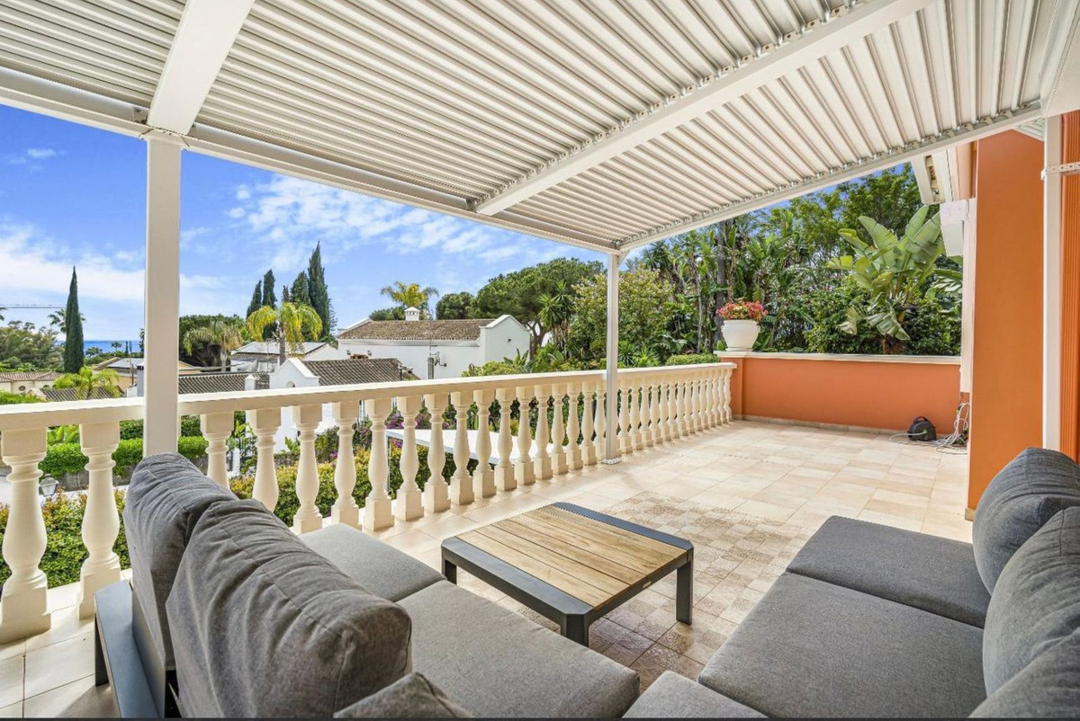 Huis te koop in Nagüeles | 4 slaapkamers H5222176