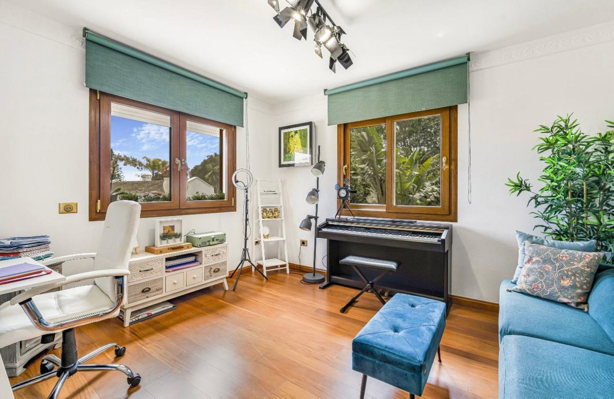 Huis te koop in Nagüeles | 4 slaapkamers H5222176