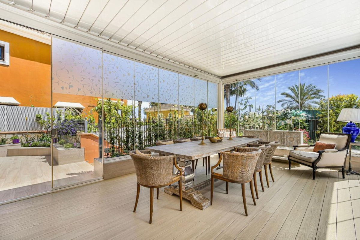 Huis te koop in Nagüeles | 4 slaapkamers H5222176