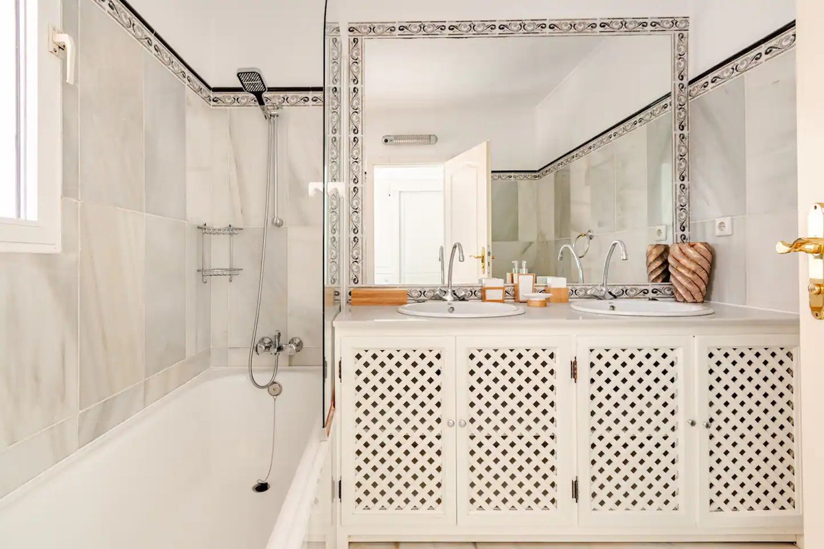 Property main view 18