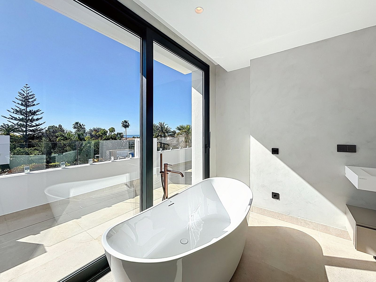 Huis te koop in Nagüeles | 5 slaapkamers H5315305