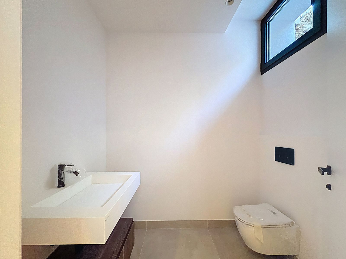 Huis te koop in Nagüeles | 5 slaapkamers H5315305