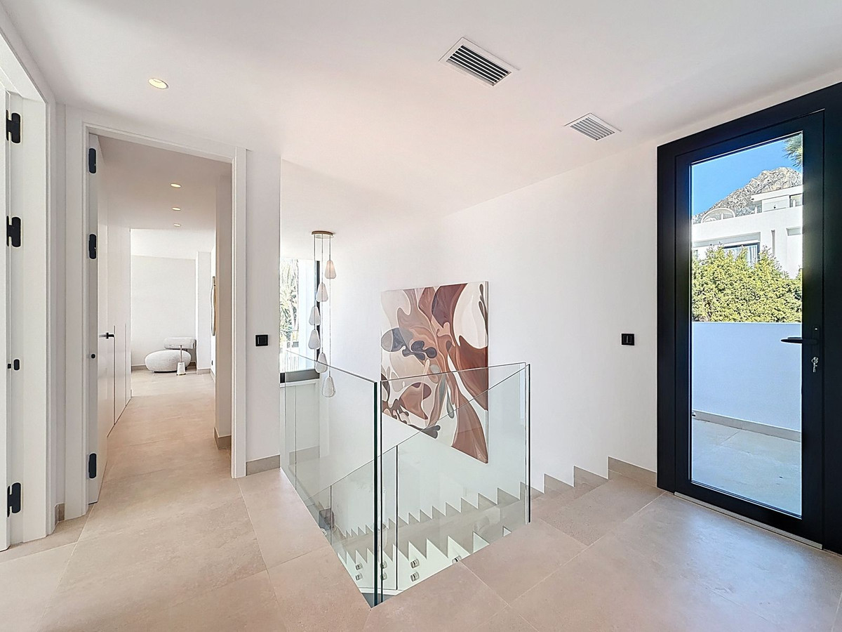 Huis te koop in Nagüeles | 5 slaapkamers H5315305