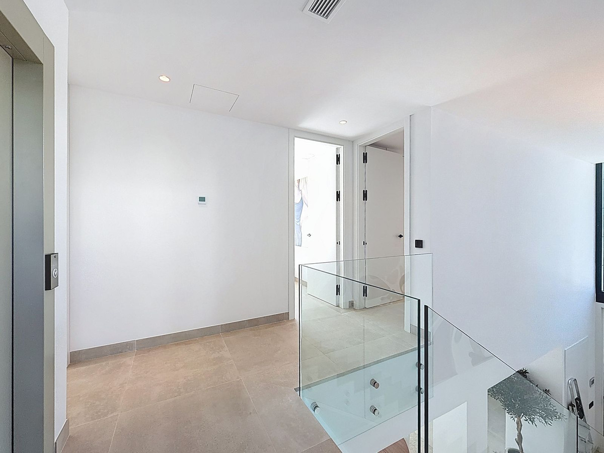 Huis te koop in Nagüeles | 5 slaapkamers H5315305