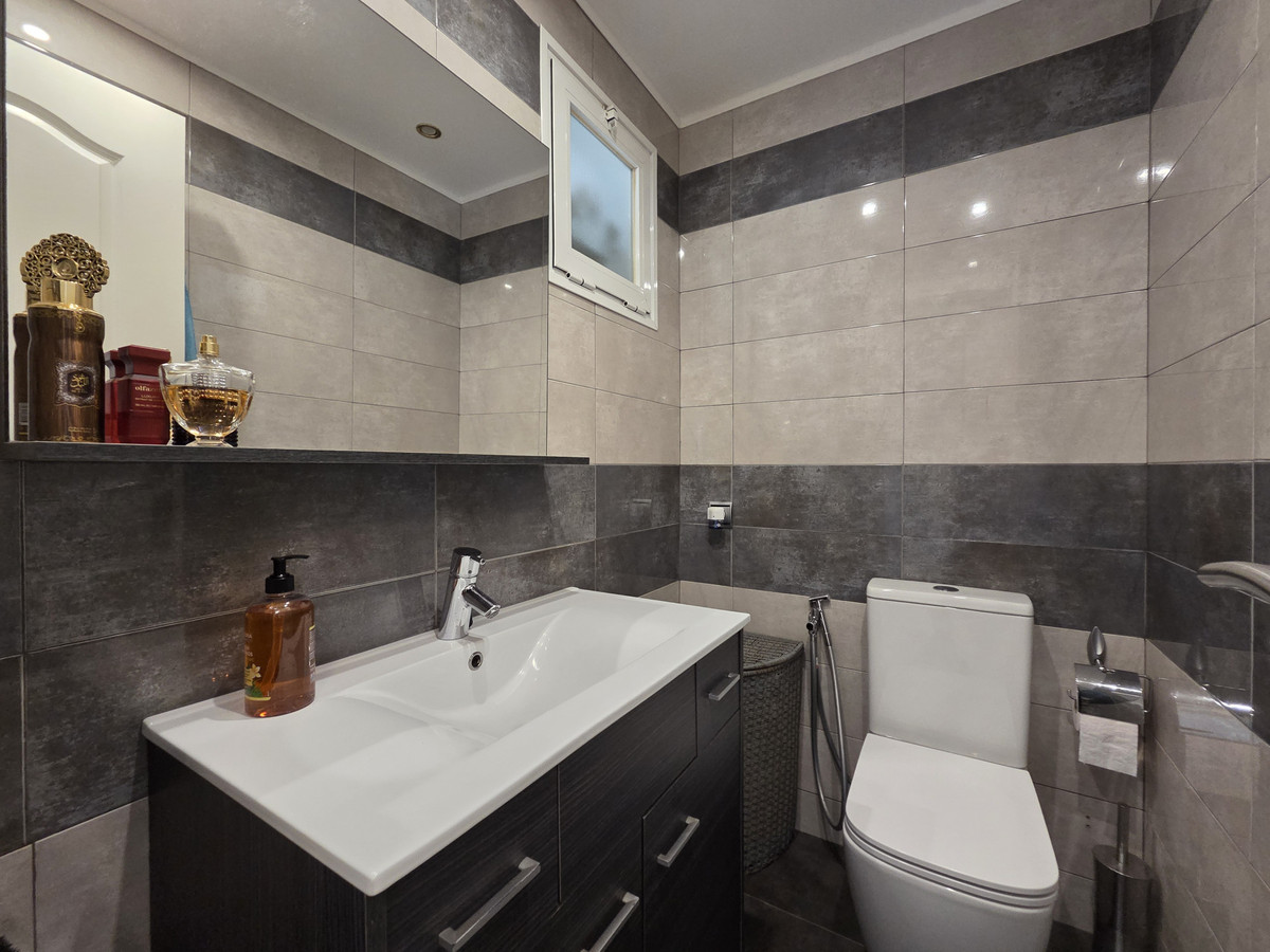 Property main view 40