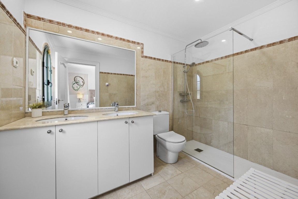 Huis te koop in Nagüeles | 3 slaapkamers H5363641