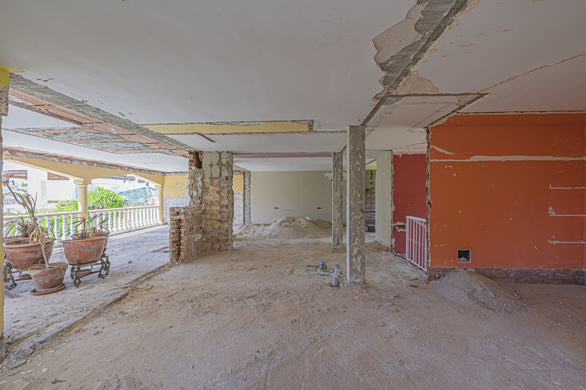 Huis te koop in Nagüeles | 4 slaapkamers H5365024