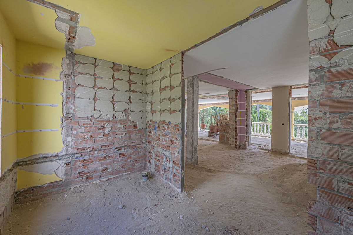 Huis te koop in Nagüeles | 4 slaapkamers H5365024