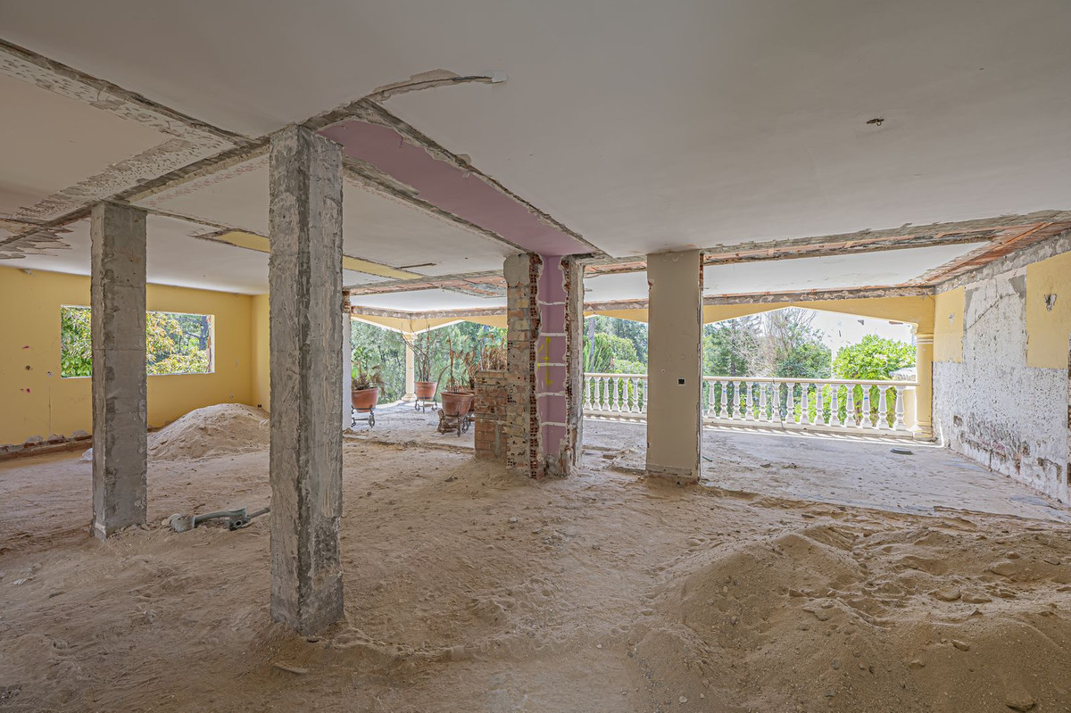 Huis te koop in Nagüeles | 4 slaapkamers H5365024