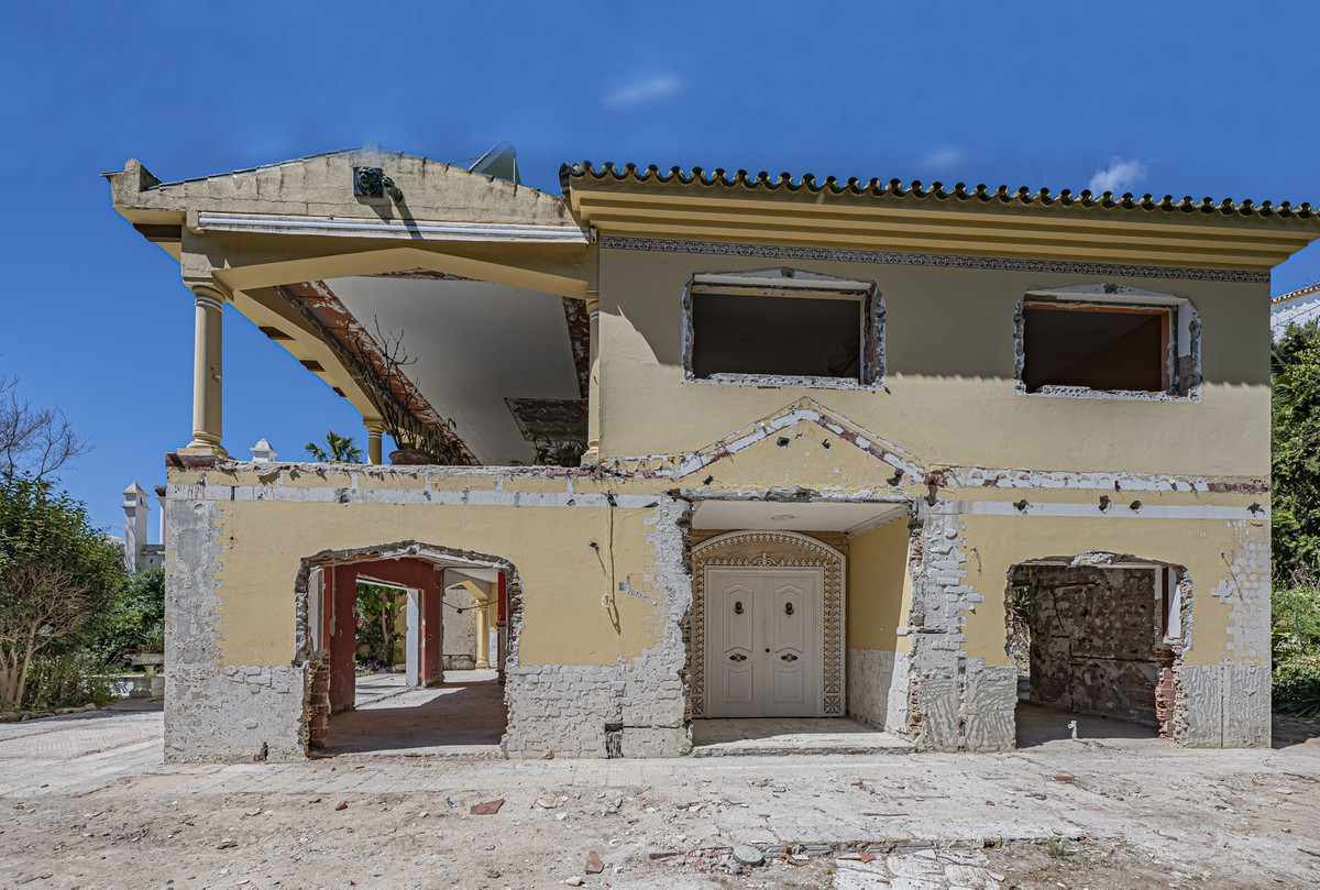 Huis te koop in Nagüeles | 4 slaapkamers H5365024