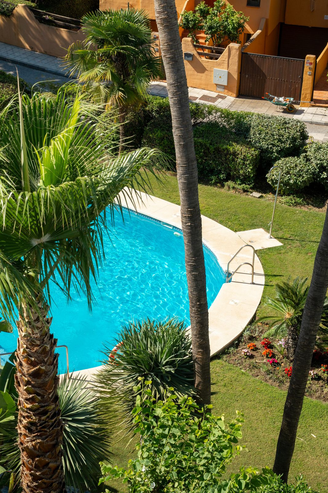 Property main view 44