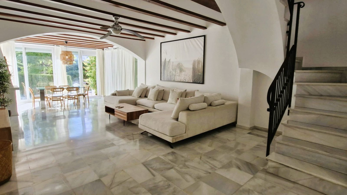 Property main view 15