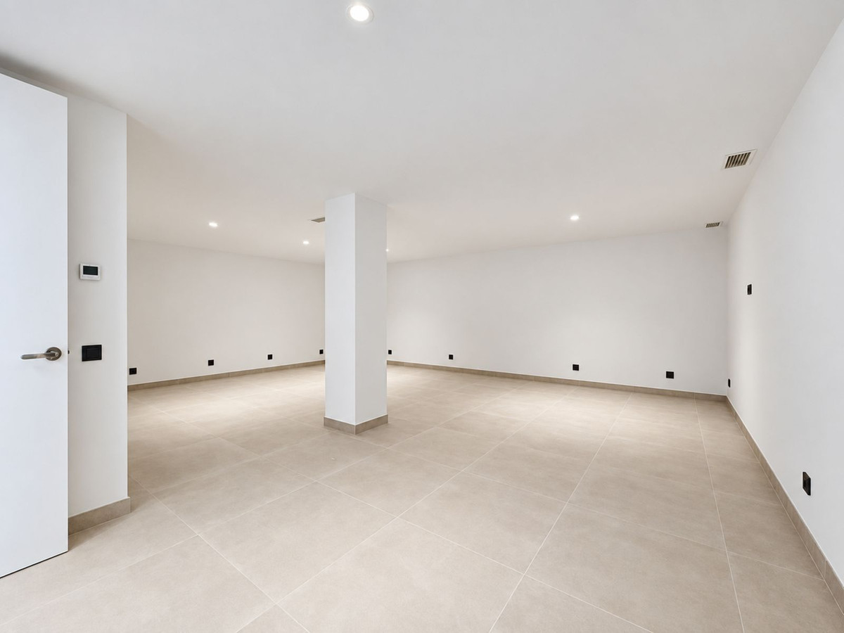 Property main view 42