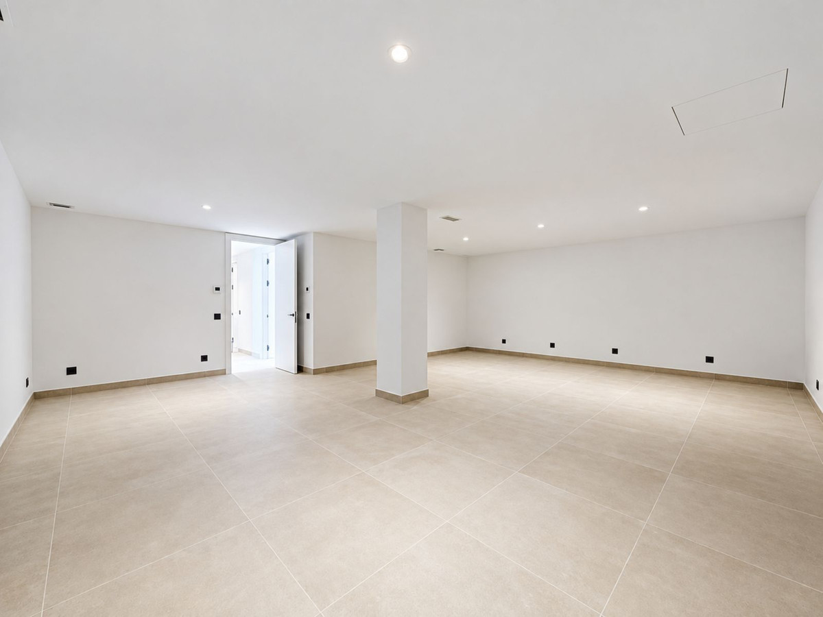 Property main view 43