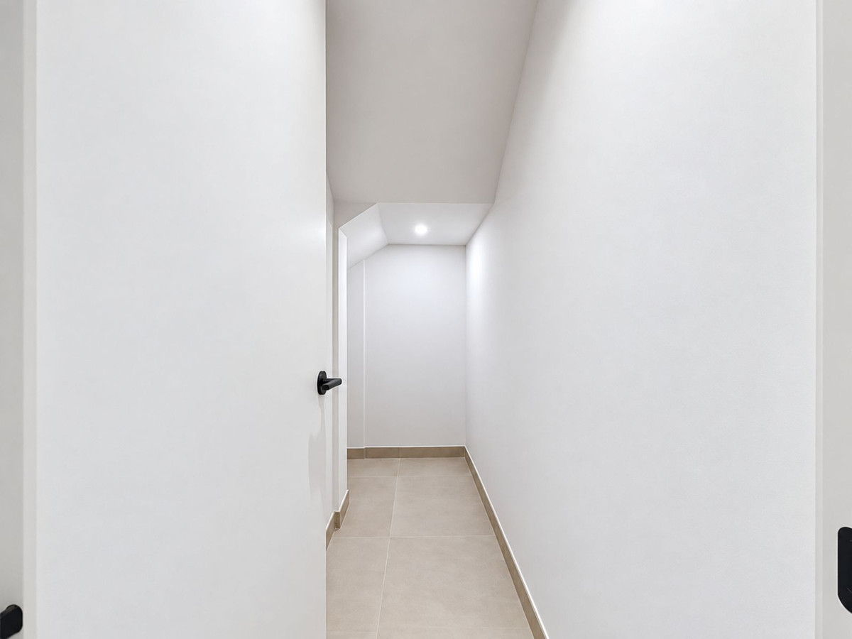 Property main view 44