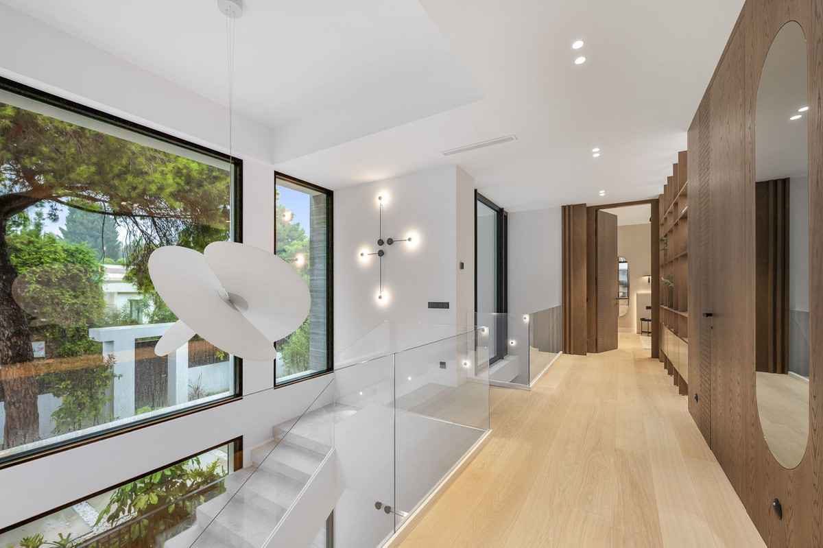 Property main view 18