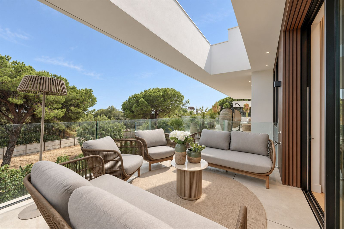 Property main view 44