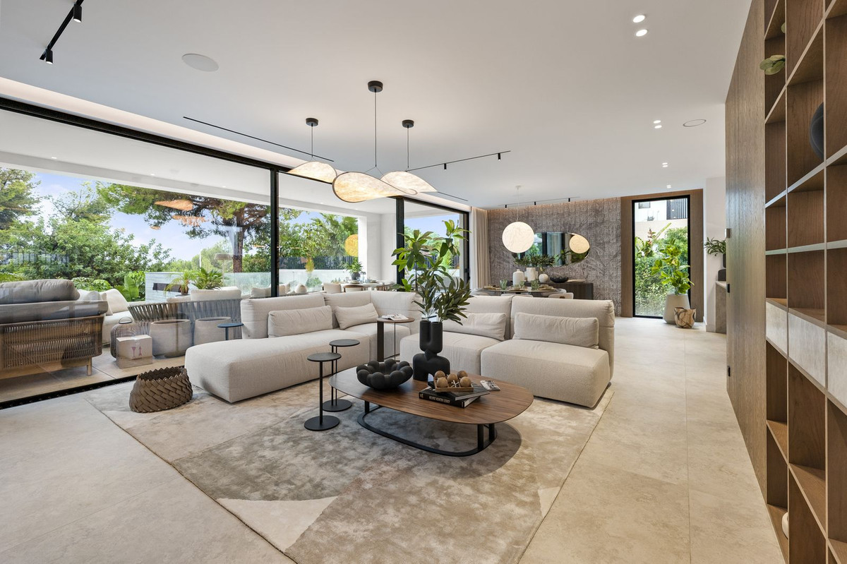 Property main view 60