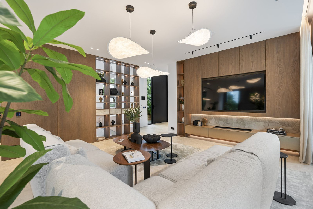 Property main view 63