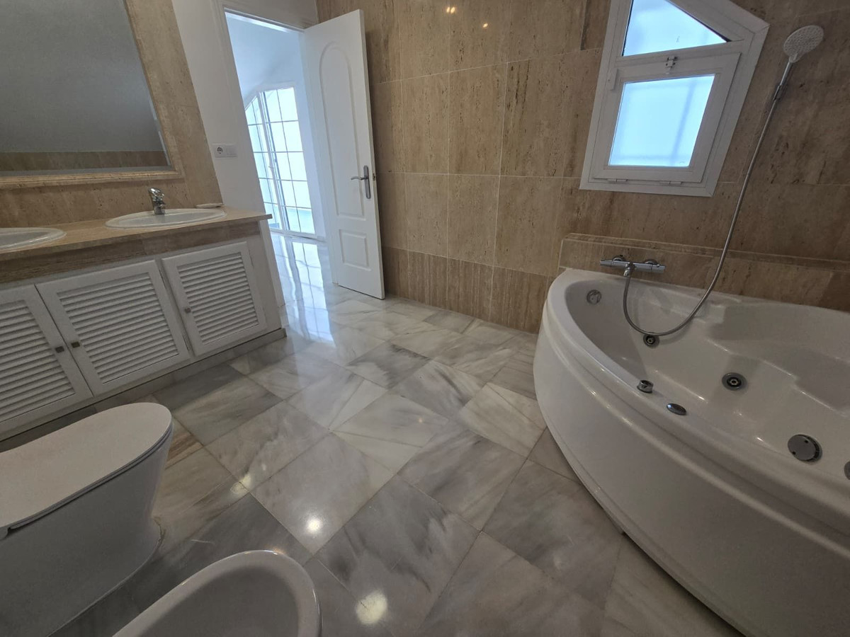 Property main view 32